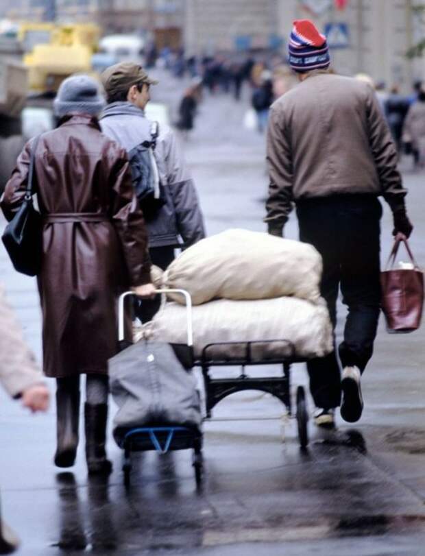 Подборка атмосферных снимков из 90-х