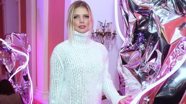 Звезда сериала «Простые истины» Анастасия Задорожная рассказала о жизни в США и материнстве