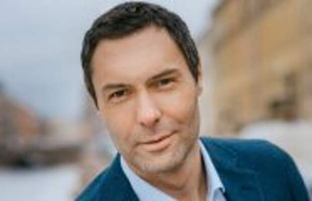 Шоу-бизнес: Почему покончил с собой певец Евгений Кунгуров: Одна жена скрывала сына, вторая сбежала из-за депрессий