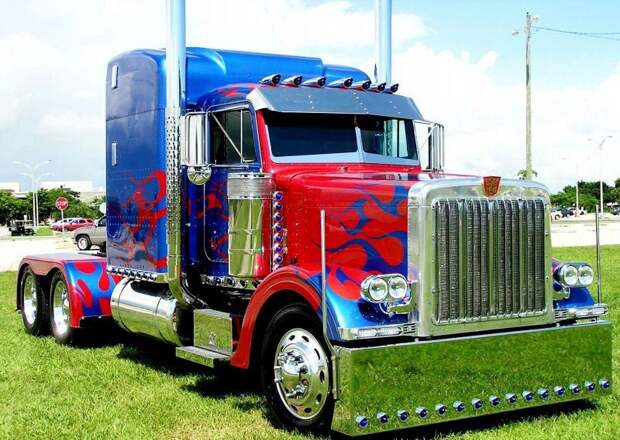 Peterbilt 359 «Optimus Prime» — «Трансформеры» Peterbilt 359 «Optimus Prime» — «Трансформеры» авто, история, кино