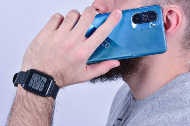 Керчанин пригласил "девушку" в театр и потерял 65000 рублей