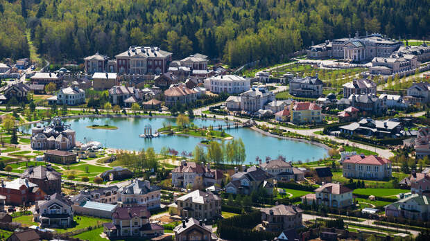 Продажи на первичном рынке загородной элитной недвижимости выросли вдвое