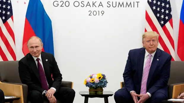 Песков рассказал подробности переговоров Путина и Трампа