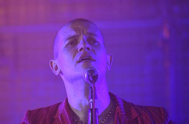 Умер Николай Комягин — солист Shortparis скончался в 39 лет после тренировки