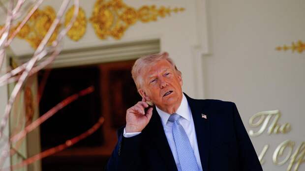 Принц Гарри решил дать Трампу "ценный" совет. Ответ себя ждать не заставил