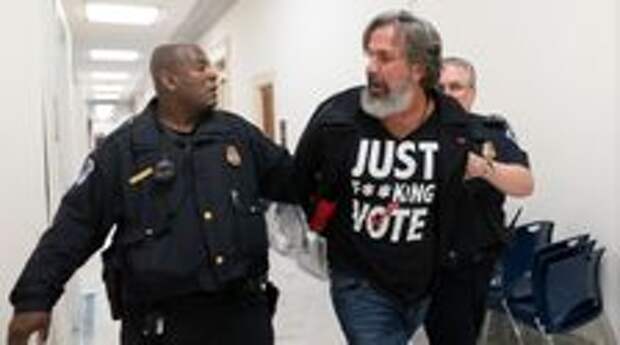 GOP Lawmaker Compares Parkland Dad Arrested For Protesting To Insurrectionists