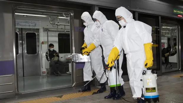 В Южной Корее сообщили о 594 новых случаях заражения COVID-19