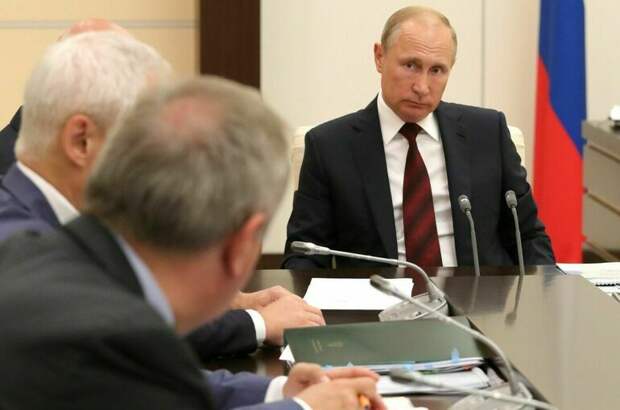 Путин 6 мая встретится с уходящими в отставку членами Правительства