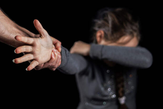 В Германии мать заперла дочь в комнате на семь лет