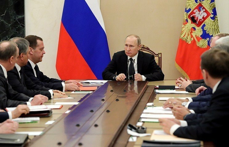 Должен ли президент нести ответственность за свою команду управленцев?