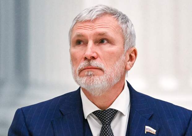 В Госдуме предложили защищать российских генералов одним способом вопреки их воле