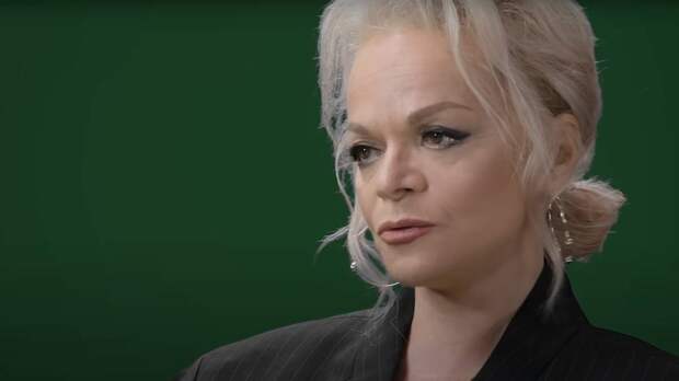 Мошенники использовали 10 счетов из разных банков для хищения денег Долиной