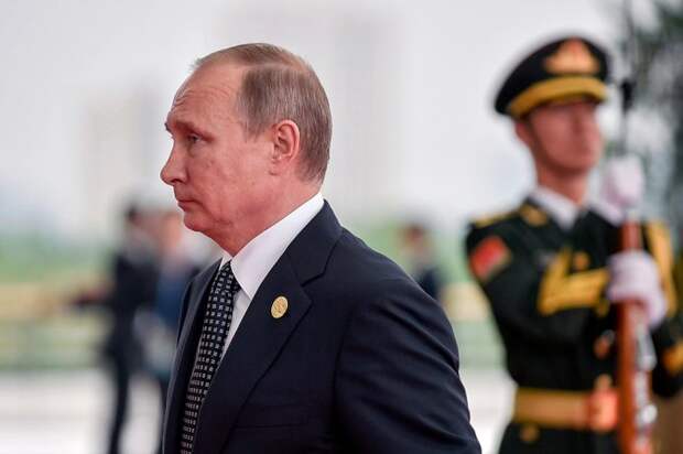В очереди к Путину: мировая политика теперь вращается по-другому В очереди к Путину: мировая политика теперь вращается по-другому