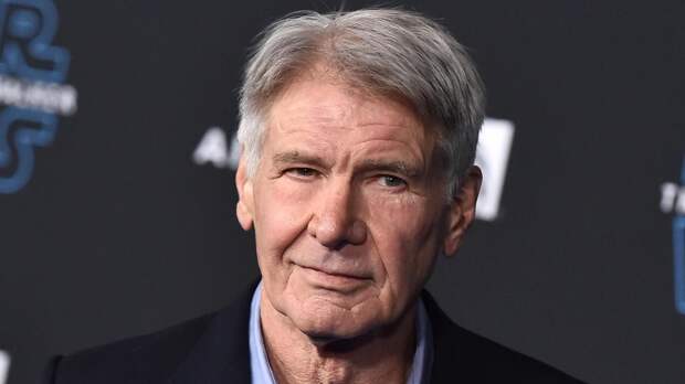 «Я заказывал пиццу, ел, бросал мусор в угол и снова ложился»: Харрисон Форд рассказал, что помогло ему победить депрессию