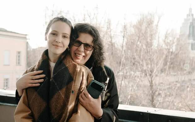 "Зрителей ждёт разочарование": Александра Маринина посетила съёмки сериала "Каменская. Перезагрузка"