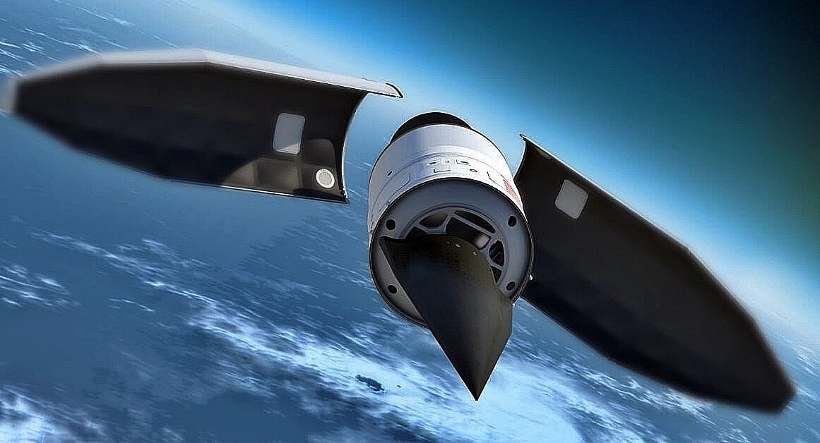 Межконтинентальный ракетный комплекс "Авангард"  Эта система считается едва ли не самой сенсационной из отечественных новинок военно-промышленного комплекса.