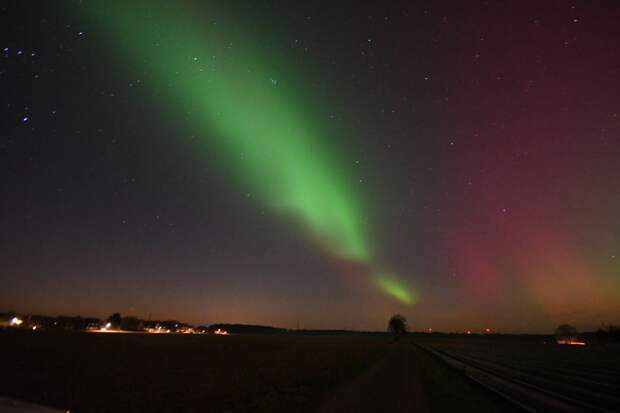 ИКИ РАН: поток солнечного ветра достиг Земли, возможны магнитные бури