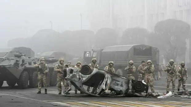 В Алма-Ате неизвестные пытались обстрелять военнослужащих