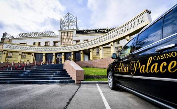 На фото: легальное казино Altai Palace в игорной зоне "Сибирская монета"