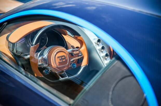 Сколько стоит подержанный Bugatti Chiron? Трехлетний гиперкар продают с хорошей скидкой