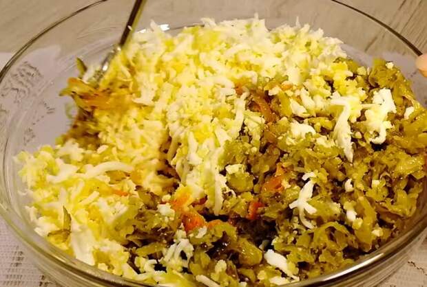 Забудьте о сыре и колбасе! Самые обычные продукты, которые превратят ваши лепешки в кулинарный шедевр