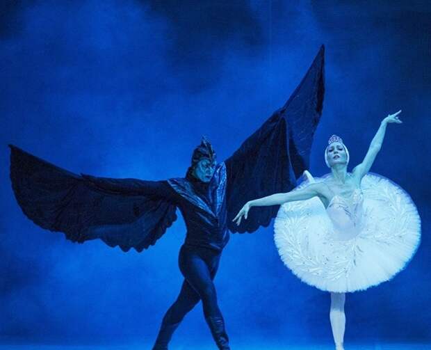 В Крым привезут «Лебединое озеро»: где посмотреть балет Чайковского