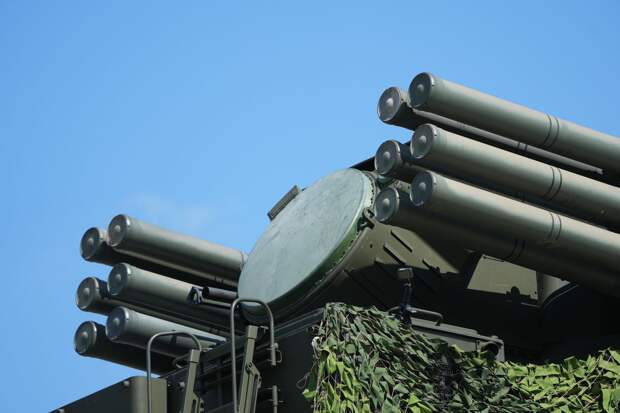 Силы ПВО за четыре часа сбили 30 дронов ВСУ над регионами России