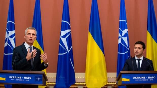 Зеленский призвал НАТО срочно решать вопрос с принятием Украины в Альянс