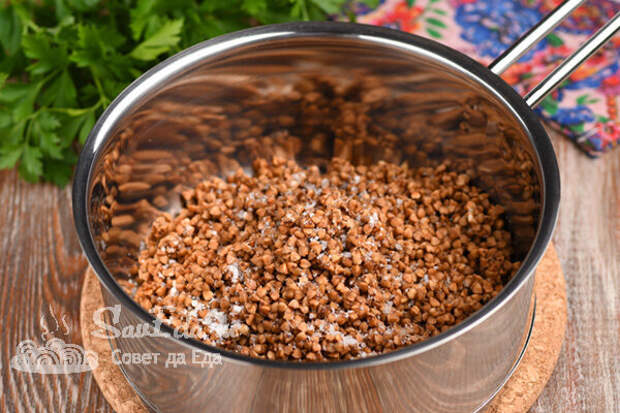 И у плиты стоять не надо, чтобы приготовить эти крупы. Показываю 2 простых варианта. Готовятся крупы очень просто и легко. На подготовку уходят считанные минуты.-3