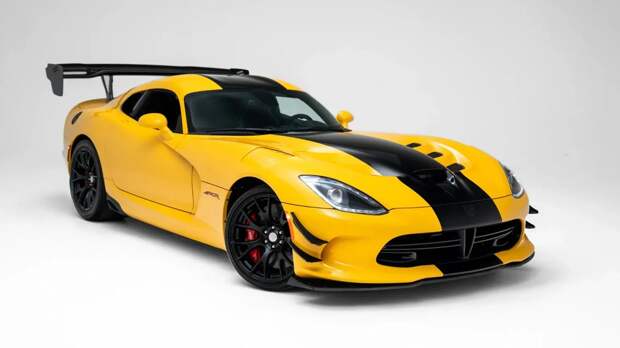 Dodge Viper продали за 533 тысячи долларов