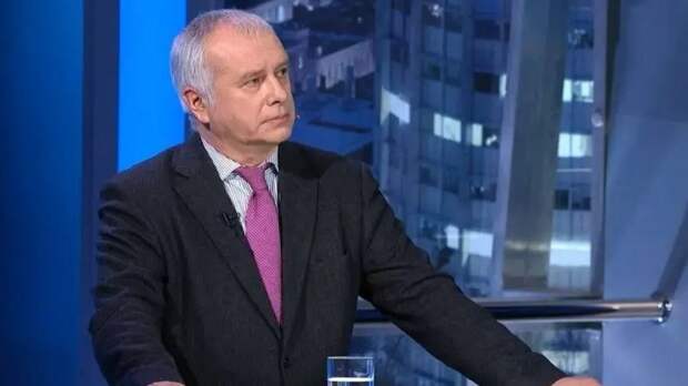 «Трамп потирает руки»: Рар рассказал, как США наживаются на Европе