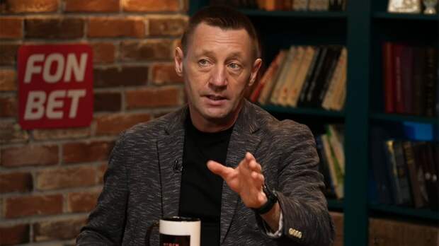 Легенда «Спартака» раскритиковал пенальти в ворота «Зенита» в матче с «Локомотивом»: «Запредельное издевательство»