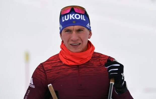 Большунов завоевал серебро в спринтерской гонке на этапе Кубка мира в Эстонии