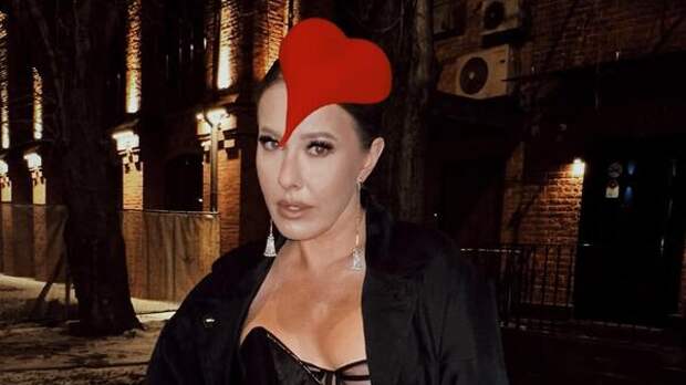 Собчак досталось от конкурентов после беседы с Гордон: «Это не интервью, а допрос»