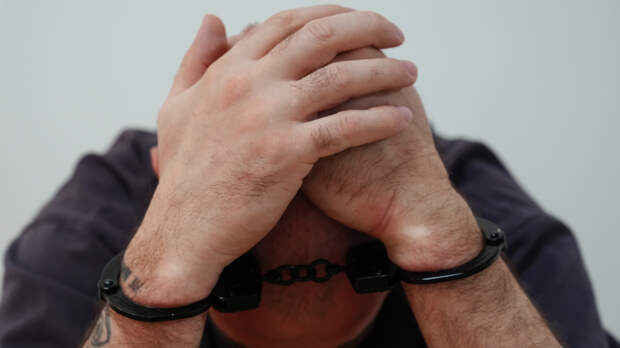 В Красноярске мужчина пытался убить жену и дочь