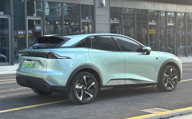 В Калининграде начали сборку новых китайских хэтчбеков: подробности