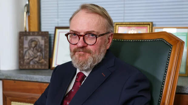 Милонов: трудовые договоры заменили рабовладение, их нужно грамотно составлять