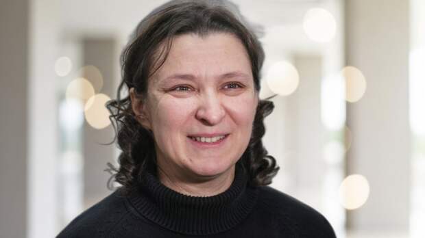 «Я не хочу такой судьбы детям»: почему 51-летняя Олеся Железняк оказалась в опале, но её старший сын пошёл по стопам матери