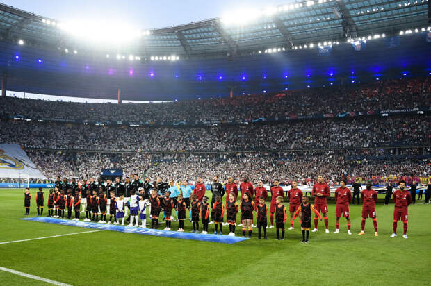 УЕФА вернет деньги за билеты на финал Лиги чемпионов 19 тысячам болельщиков «Ливерпуля»