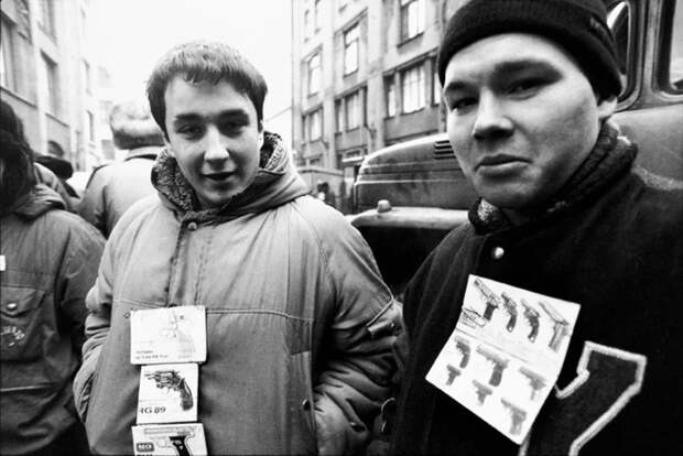 Интересные фотографии 90 -х (часть 29) 90-е, Детство 90-х, Ностальгия, Фотография, Подборка, Знаменитости, Россия, Эпоха, Жан-Клод Ван Дамм, Блестяще, Жанна Фриске, Шура, Линда, Макс Фадеев, Игорь Николаев, Катя Лель, Ирина Салтыкова, Городок, Афганцы, Длиннопост
