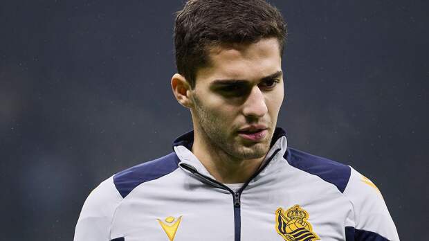 В «Реале Сосьедад» сообщили, когда Захарян возобновит тренировки в общей группе