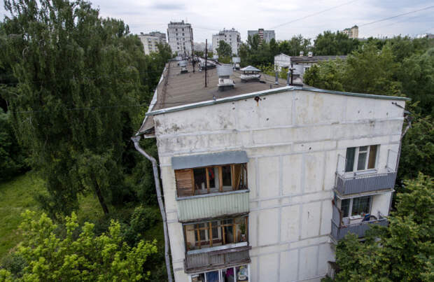 Сантиметры регистрации: в России объявили охоту на «резиновые квартиры»