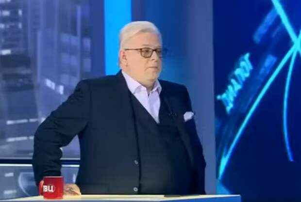 Вы знали, что чаще всего фразу "География это судьба" повторяют артисты "Квартала-95", в одночасье оказавшиеся в начальственных кабинетах - в зеленом, карго и Brioni?-9