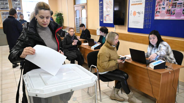 Опрос показал, что большинство россиян планируют проголосовать на выборах