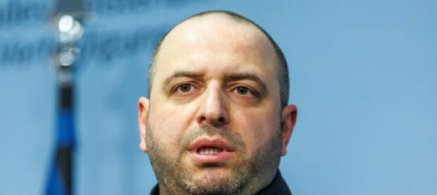 «Умеров в ФБР дает показания — пытается