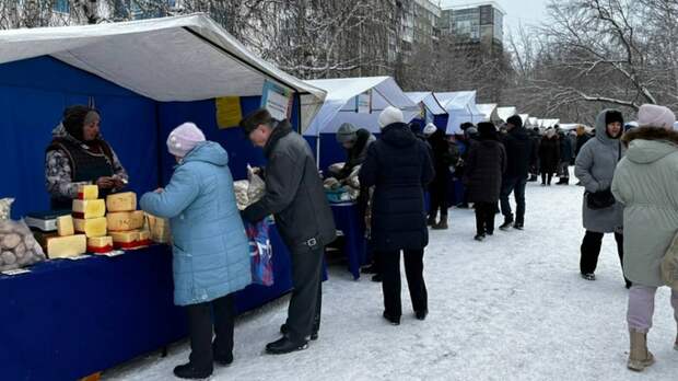 7 млн рублей потратили барнаульцы на продуктовых ярмарках 2 марта