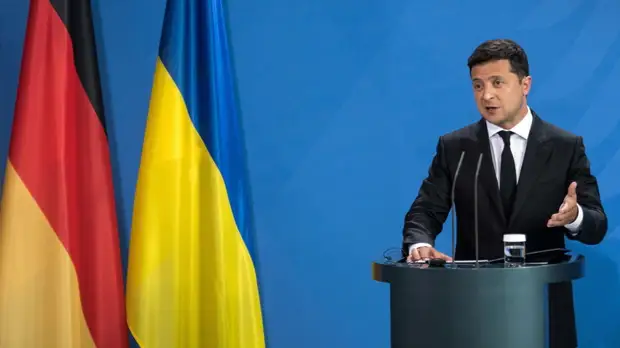Зеленский провёл переговоры с Меркель и Макроном
