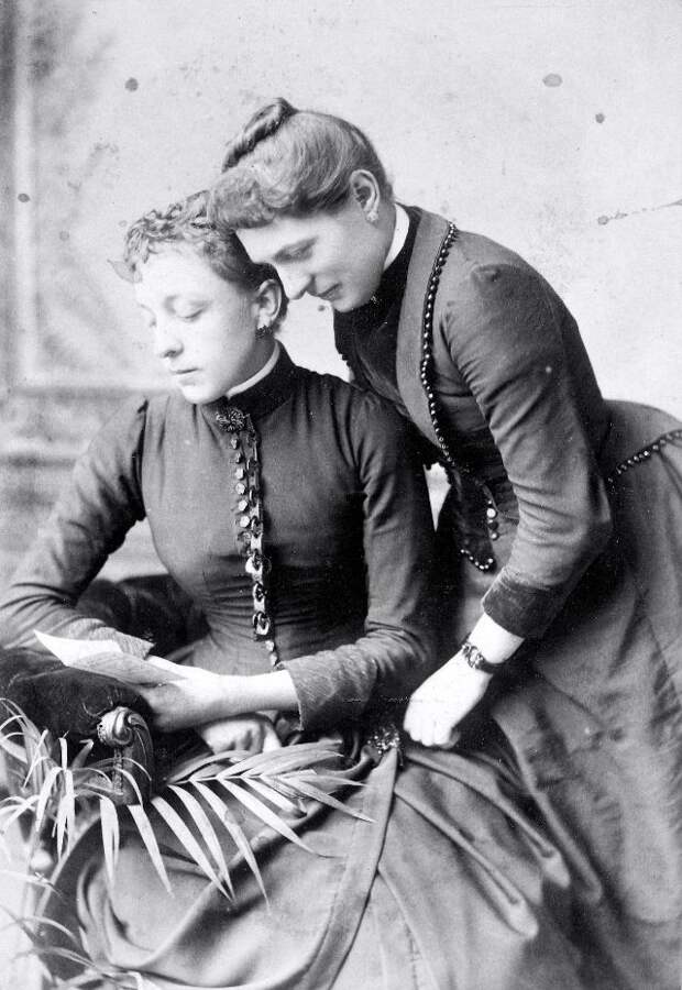 Victorian Women in the 19th Century (31).jpg