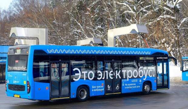 Более 460 ультрабыстрых станций для электробусов установили в Москве