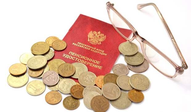 Работающий пенсионер получит право на налоговый вычет